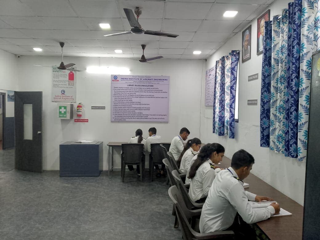 Indira Institute of Aircraft Engineering Classroom An Labs photo 5